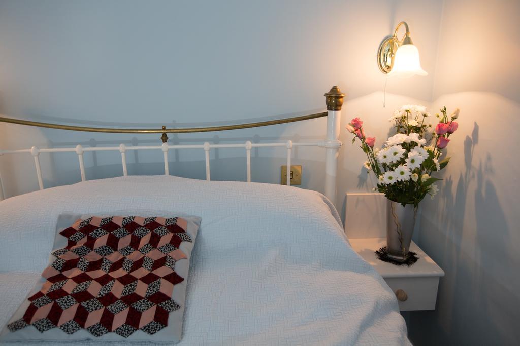 Deluxe Double Room with Shower